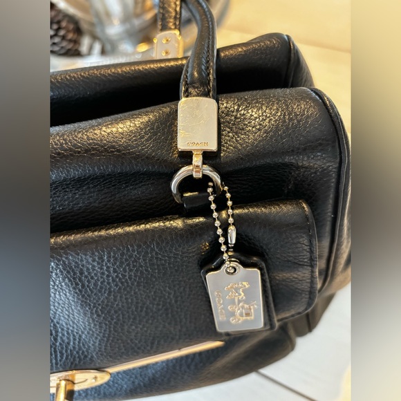 Stunning Coach black leather - Picture 7 of 15